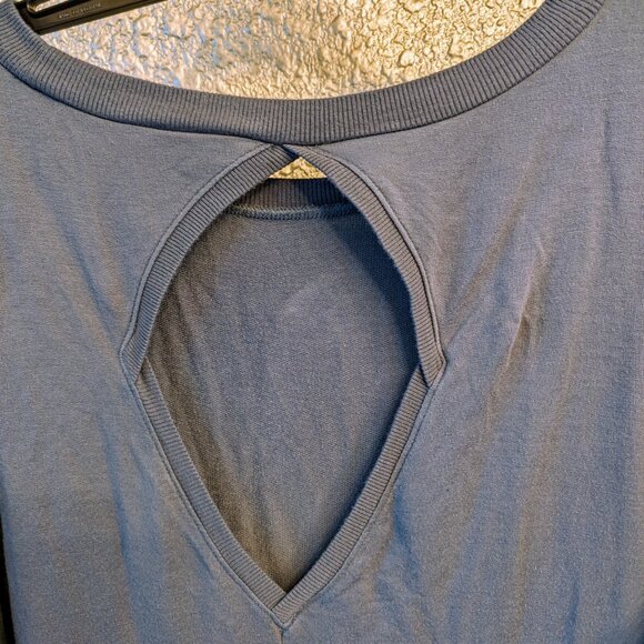 Danskin Long Sleeve Workout Top, XXL - Picture 2 of 4